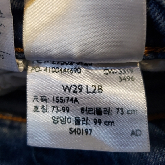 Levi's 501 Women's Distressed Blue Jeans - Picture 8 of 8